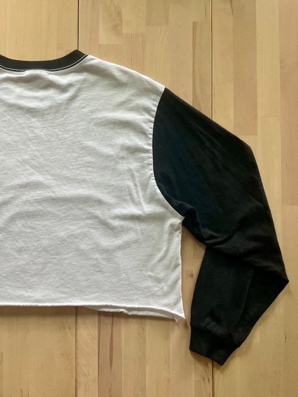 Teddy Fresh Unisex Monochrome Colorblock Cropped Long Sleeve Shirt sz XL *READ* - Picture 7 of 7